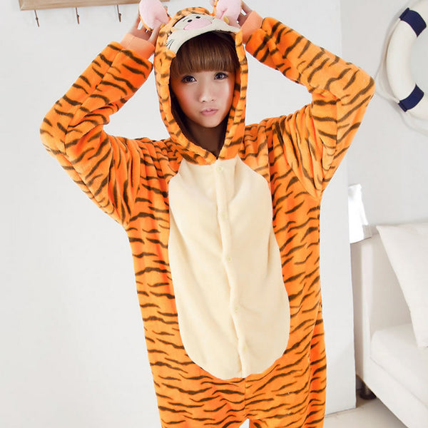 Unisex Autumn and Winter Pajama Sets 2016 Cute Cartoon Sleepwear Women Pajama Flannel Animal Pajama Stitch Panda Unicorn Onesies