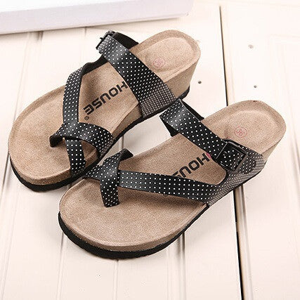 Women Slippers Fashion Brand Flip Flops comfortable Casual Women Sandals High Heels Women Summer Wedges Platform Beach Slippers